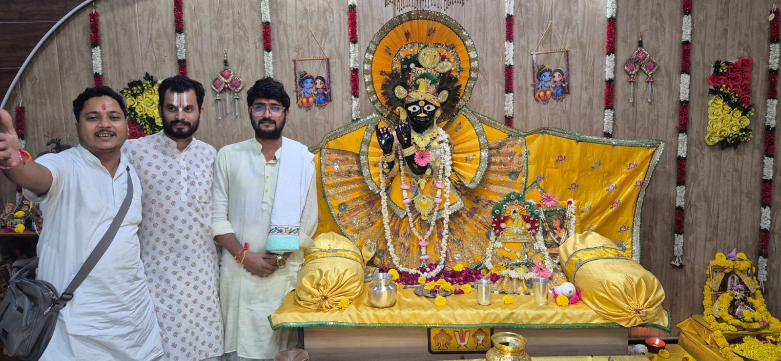 आचार्य विष्णु शुक्ला